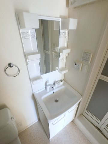 【独立洗面台】