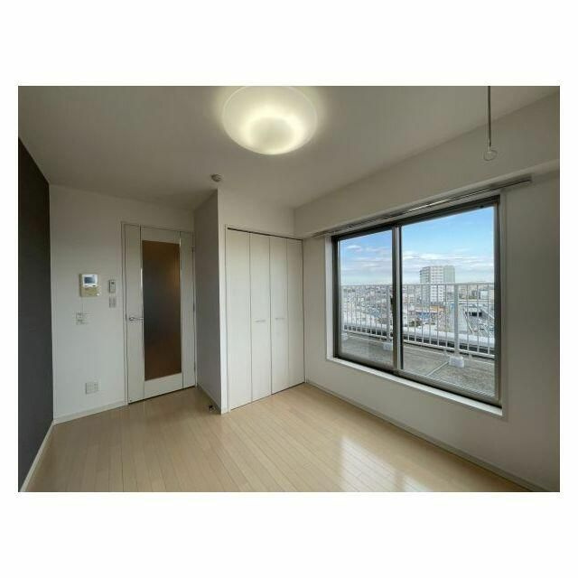 ルクレ高野台レジデンスの居間・リビング