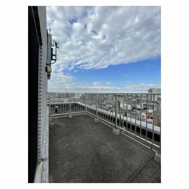 ルクレ高野台レジデンスのバルコニー