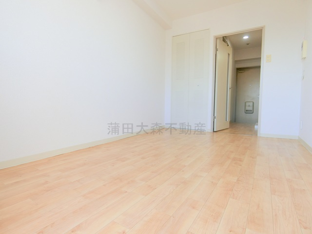 ジョイフル蒲田弐番館の居間・リビング