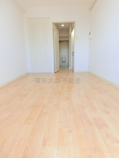 ジョイフル蒲田弐番館の居間・リビング