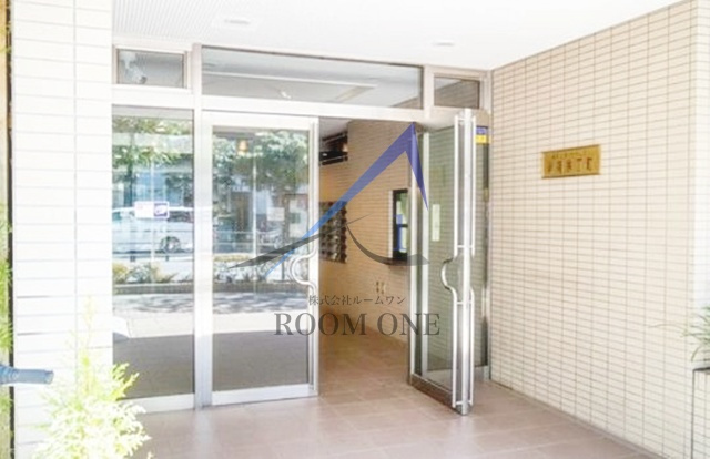 藤和シティホームズ新宿余丁町のエントランス|エントランスです。