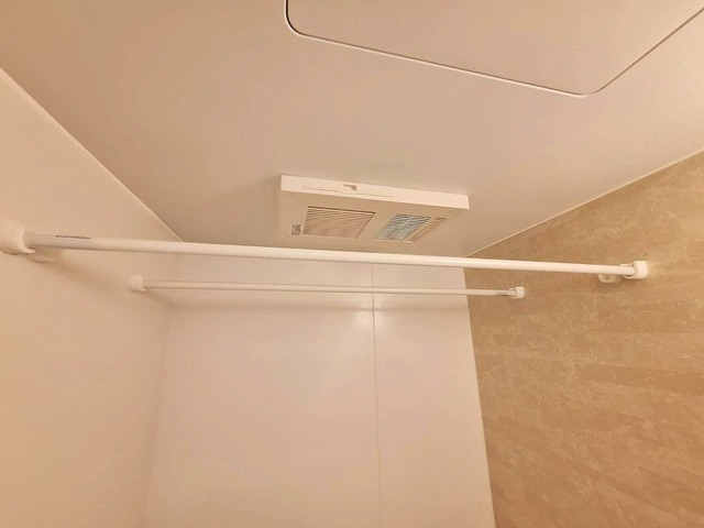 ｈｅｒｅｕｘ ｈｅｕｒｅ(ｳﾙｳｰﾙ)のその他|★浴室乾燥機付き★