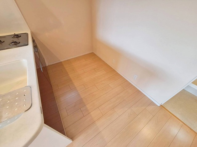 ｈｅｒｅｕｘ ｈｅｕｒｅ(ｳﾙｳｰﾙ)の居間・リビング|★キッチン後ろスペース★