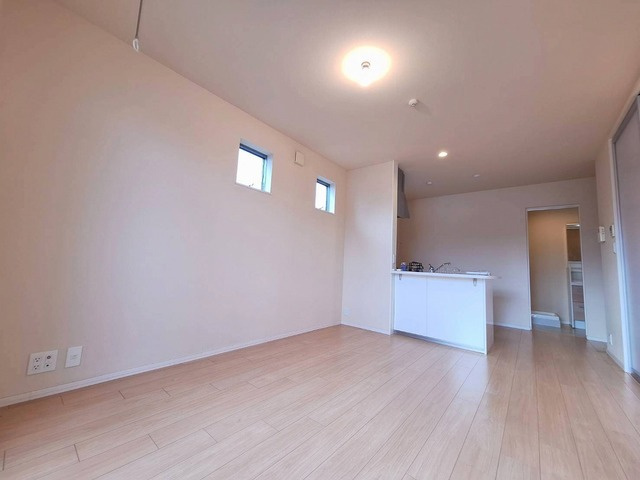 ｈｅｒｅｕｘ ｈｅｕｒｅ(ｳﾙｳｰﾙ)の居間・リビング|★２面採光で明るい室内★