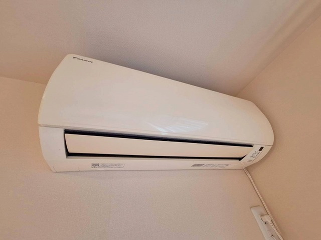 ｈｅｒｅｕｘ ｈｅｕｒｅ(ｳﾙｳｰﾙ)の設備|★エアコン付き★