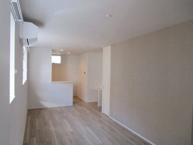 NSメゾン横浜の居間・リビング