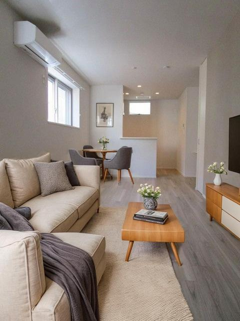 NSメゾン横浜の居間・リビング|CG家具の為実際は家具が付きません

