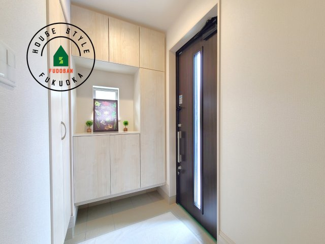 糸島市板持2丁目第1-2棟（B号棟）の内観：施工例|二重ロックでしっかり防犯対策ができます。