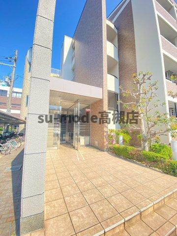 リヴェール城西のエントランス