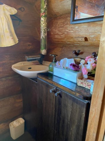 鶴居村【ログハウス】住居付き店舗兼ゲストハウスのその他|まきごや室内