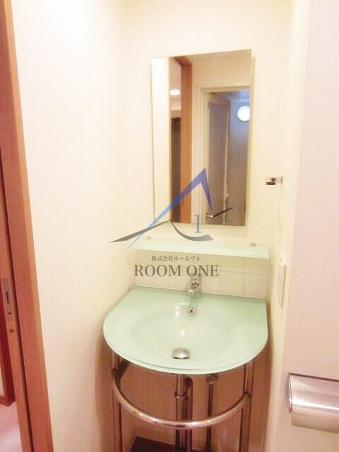 グランヴァン板橋本町Ⅱの洗面所|洗面台です。