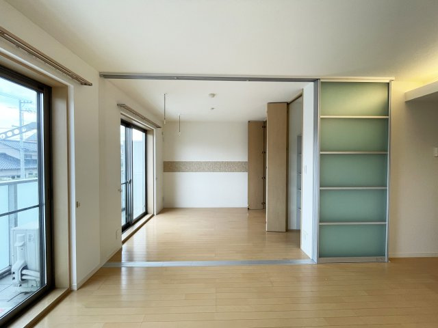 ベレオ一ツ橋の洋室