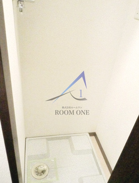 アヴァンティーク銀座東の設備|洗濯機置き場です。