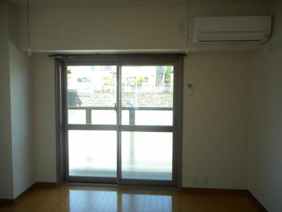 【寝室】 | プルメリア中丸