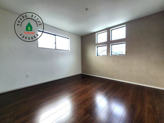 福岡市東区三苫2丁目第7-2棟(3号棟)の寝室|主寝室には収納力に優れたクローゼットがありますので、お部屋もすっきり片付きます。