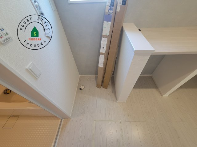 太宰府市青山1丁目第2-1棟(1号棟)の内観：施工例|ゆとりの洗面スペースで朝の身支度もスムーズに。暮らしを快適に変えるシャワー付洗面台です！