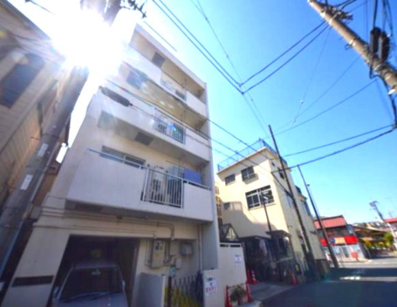 コスモ磯子パークサイドの外観