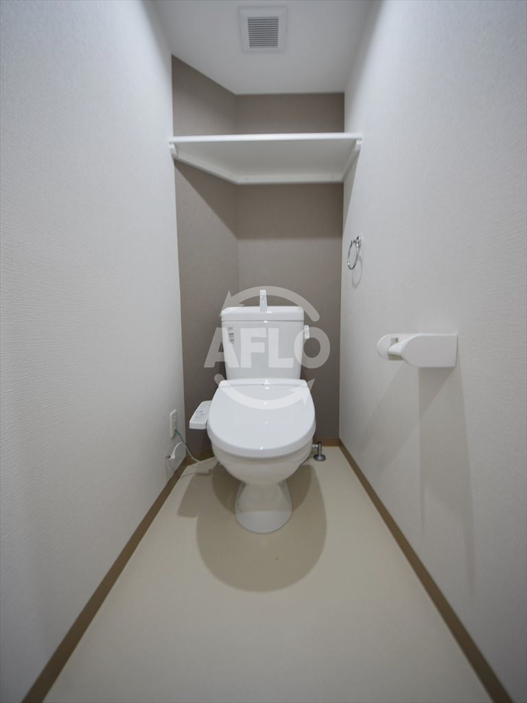 Parfect Life九条（旧グランエクラ九条）のトイレ|Perfect Life九条（旧グランエクラ九条）　ウォシュレットつき