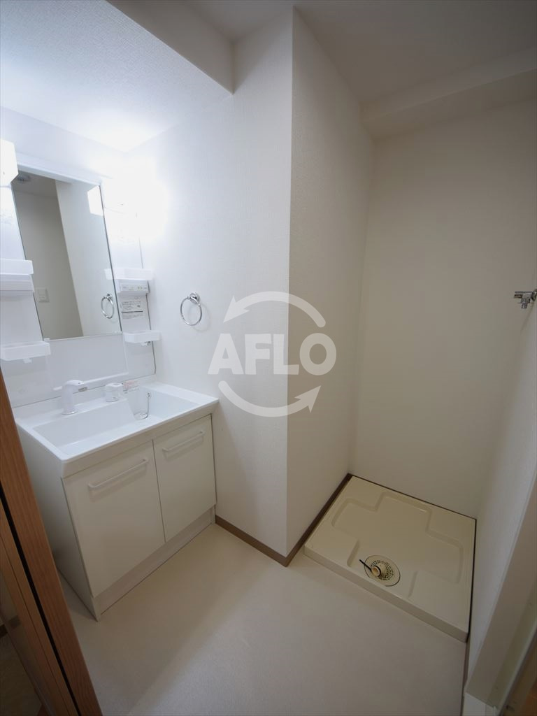 Parfect Life九条（旧グランエクラ九条）の洗面所|Perfect Life九条（旧グランエクラ九条）　洗面脱衣所