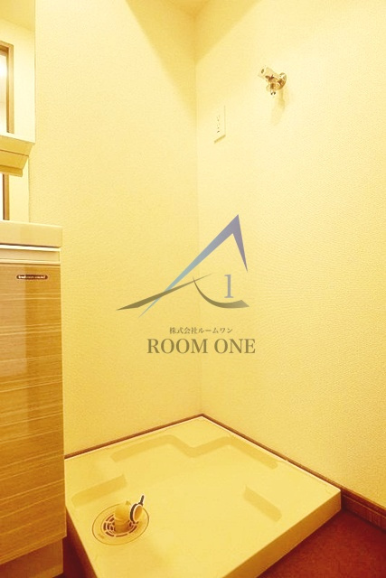 グランフォース上野入谷の設備|洗濯機置き場です。