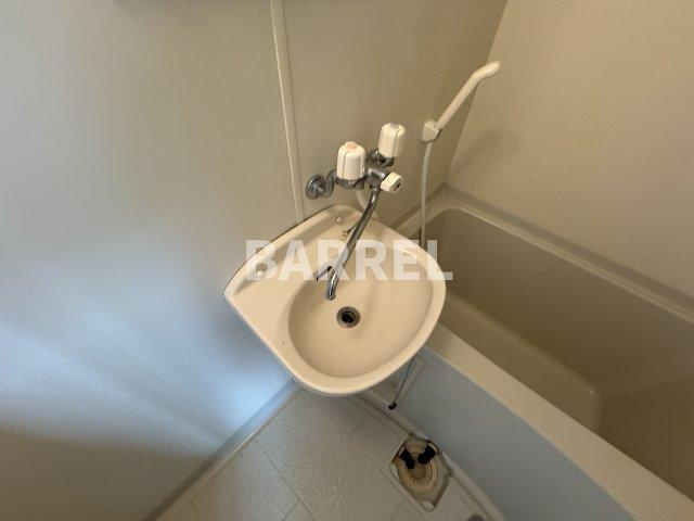 セントラルハイツ津雲台の洗面所