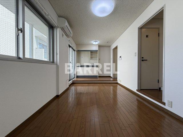 セントラルハイツ津雲台の居間・リビング