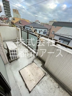 【バルコニー】 | コートパサニア | コートパサニア　は三都市アース中延店へお任せください！　ご内覧可能なお部屋は物件現地お待ち合わせご案内可能です！