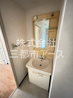 【洗面所】 | コートパサニア | コートパサニア　は三都市アース中延店へお任せください！　ご内覧可能なお部屋は物件現地お待ち合わせご案内可能です！