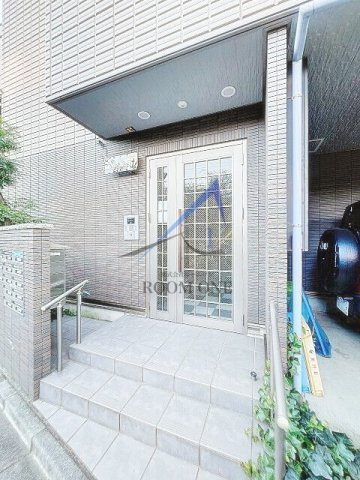 STONE’Sのエントランス|エントランスです。