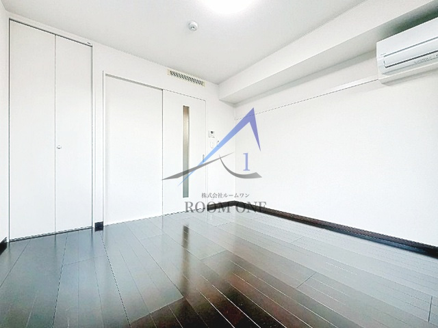 STONE’Sの居間・リビング|洋室のお部屋です。