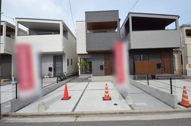 井口四丁目の駐車場|前面道路は交通量が少なく駐車楽々
駐車は2台可能です