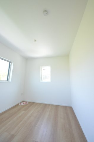 皆賀一丁目の洋室|全居室収納スペース有、お部屋が広く綺麗に使えます