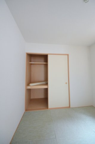 平良二丁目の収納|全居室収納スペース有、お部屋が広く綺麗に使えます