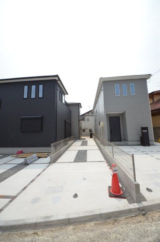 平良二丁目の駐車場|前面道路は交通量が少なく駐車楽々
駐車2台可能です