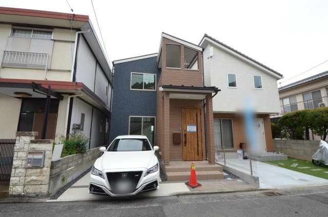 清水ヶ丘の外観|駐車1台可能です