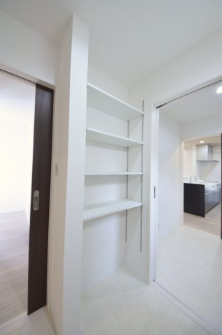 長楽寺一丁目の収納|洗面所にも収納スペースがあります