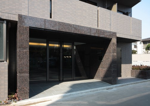 ルーブル野方伍番館のエントランス