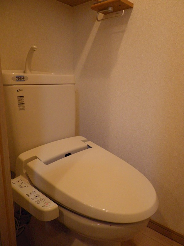 ルーブル野方伍番館のトイレ