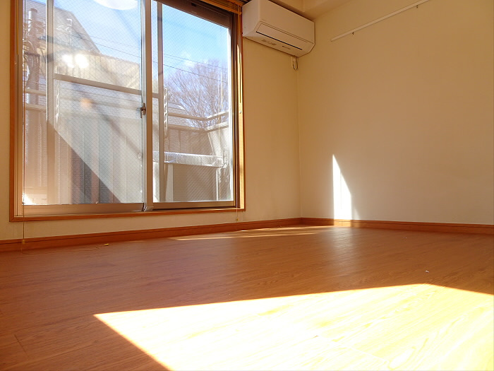 パークサイドヒルズの居間・リビング