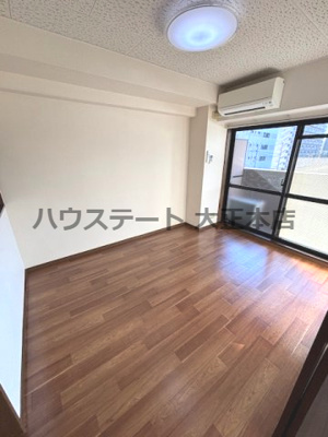 【居間・リビング】 | パレーシャル難波 仲介手数料無料