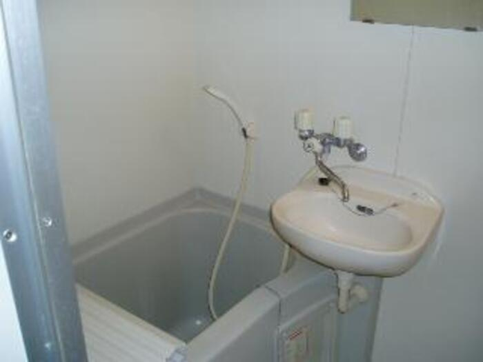 メイプルの浴室