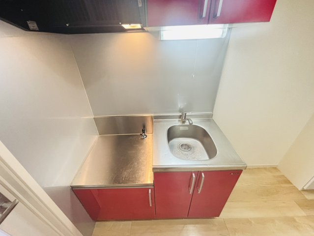 太宰府市朱雀４丁目のアパートのキッチン|別号数タイプ