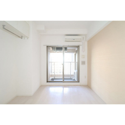 【居間・リビング】 | SERENiTE本町reflet