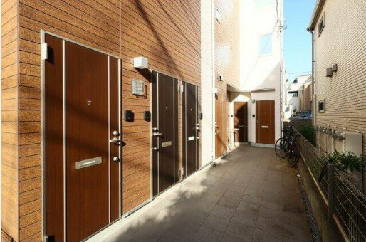 KTS笹塚のエントランス