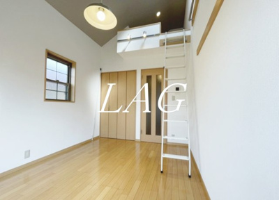 【居間・リビング】 | アメリカンリバティー野方Ⅲ | 洋室のお部屋です。