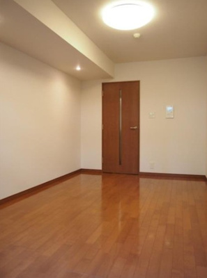 【寝室】 | ルーブル早稲田六番館 | 寝室です。