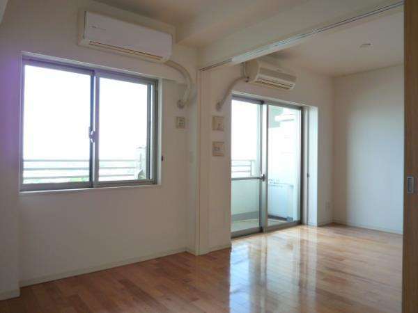 Ｂｒｉｌｌｉａ三鷹の居間・リビング