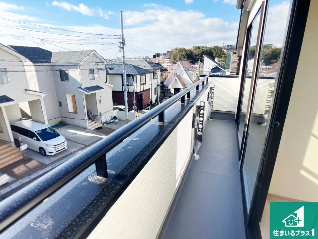 明石市松が丘　新築一戸建てのバルコニー|日当たりのよいバルコニー！お部屋が開放的に！