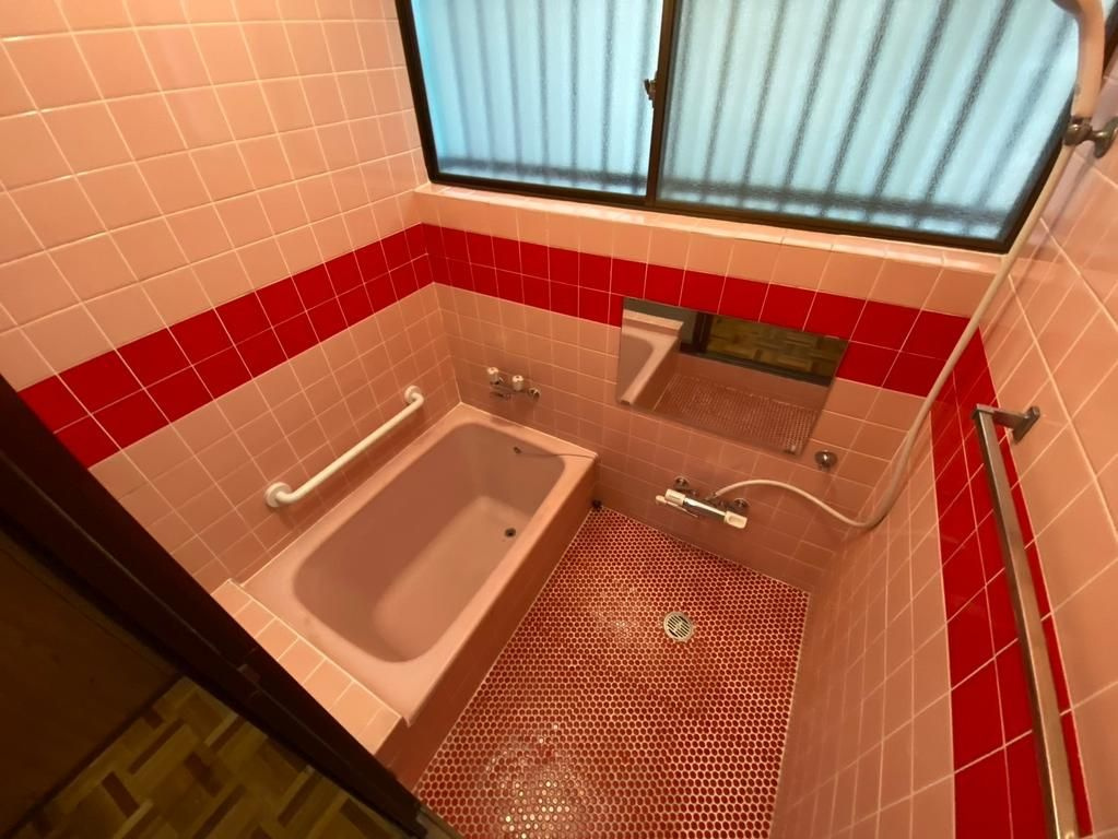 西東京市南町１丁目戸建 の浴室